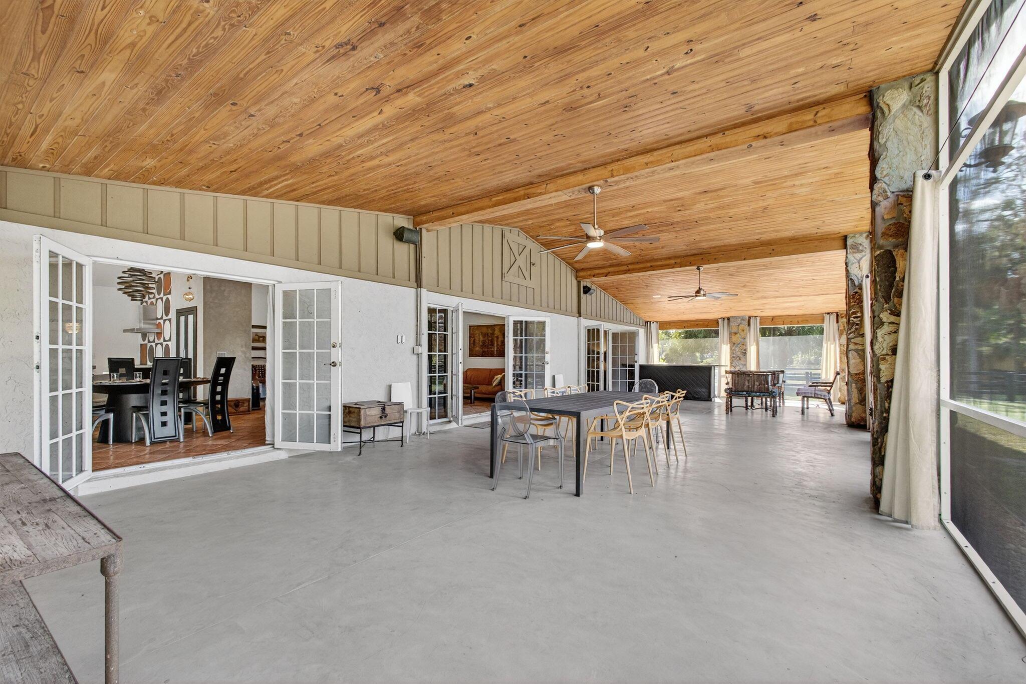 FOX TRAIL - Residential