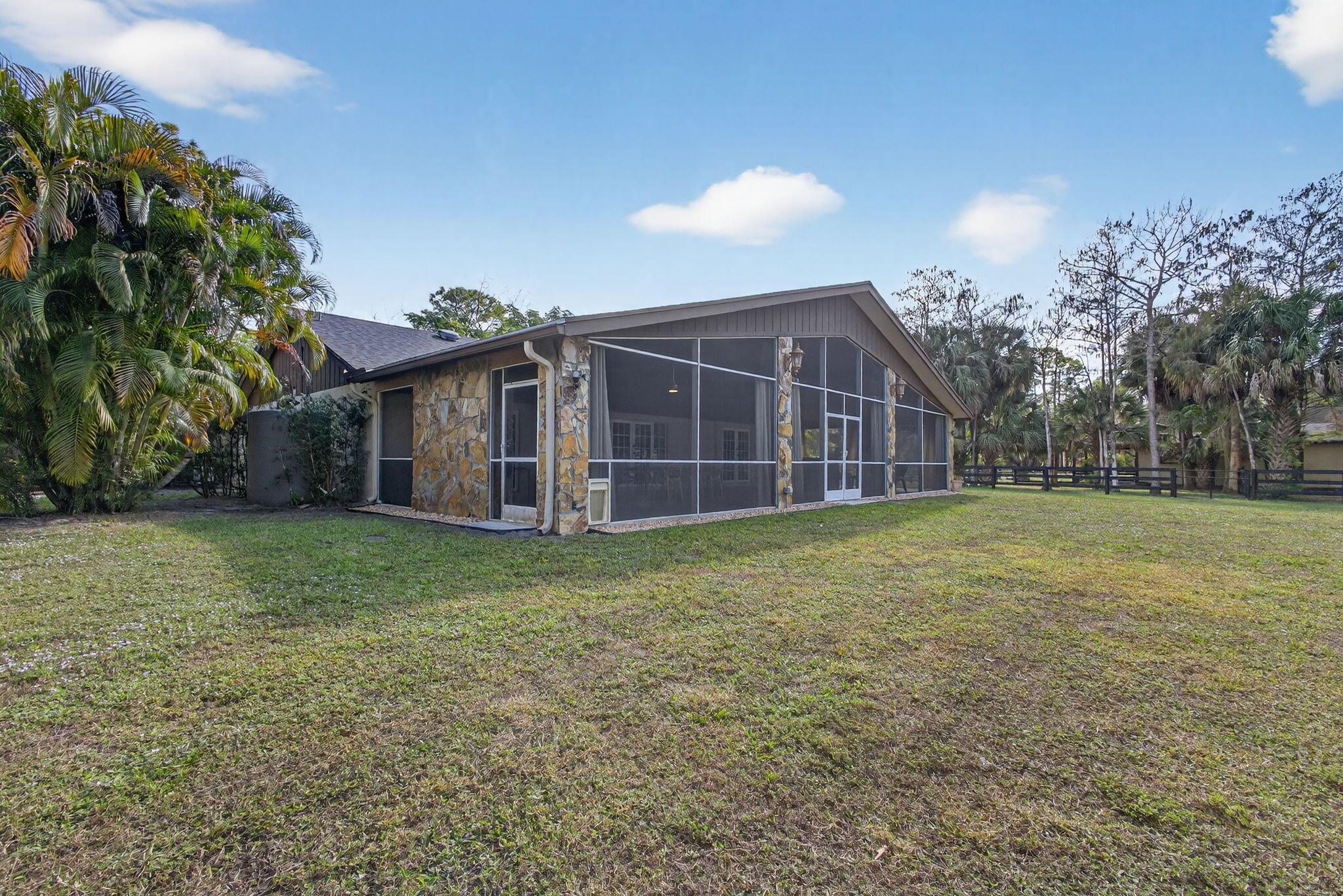 FOX TRAIL - Residential