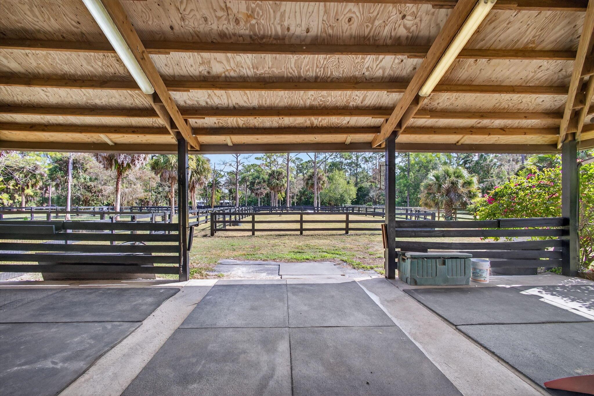 FOX TRAIL - Residential