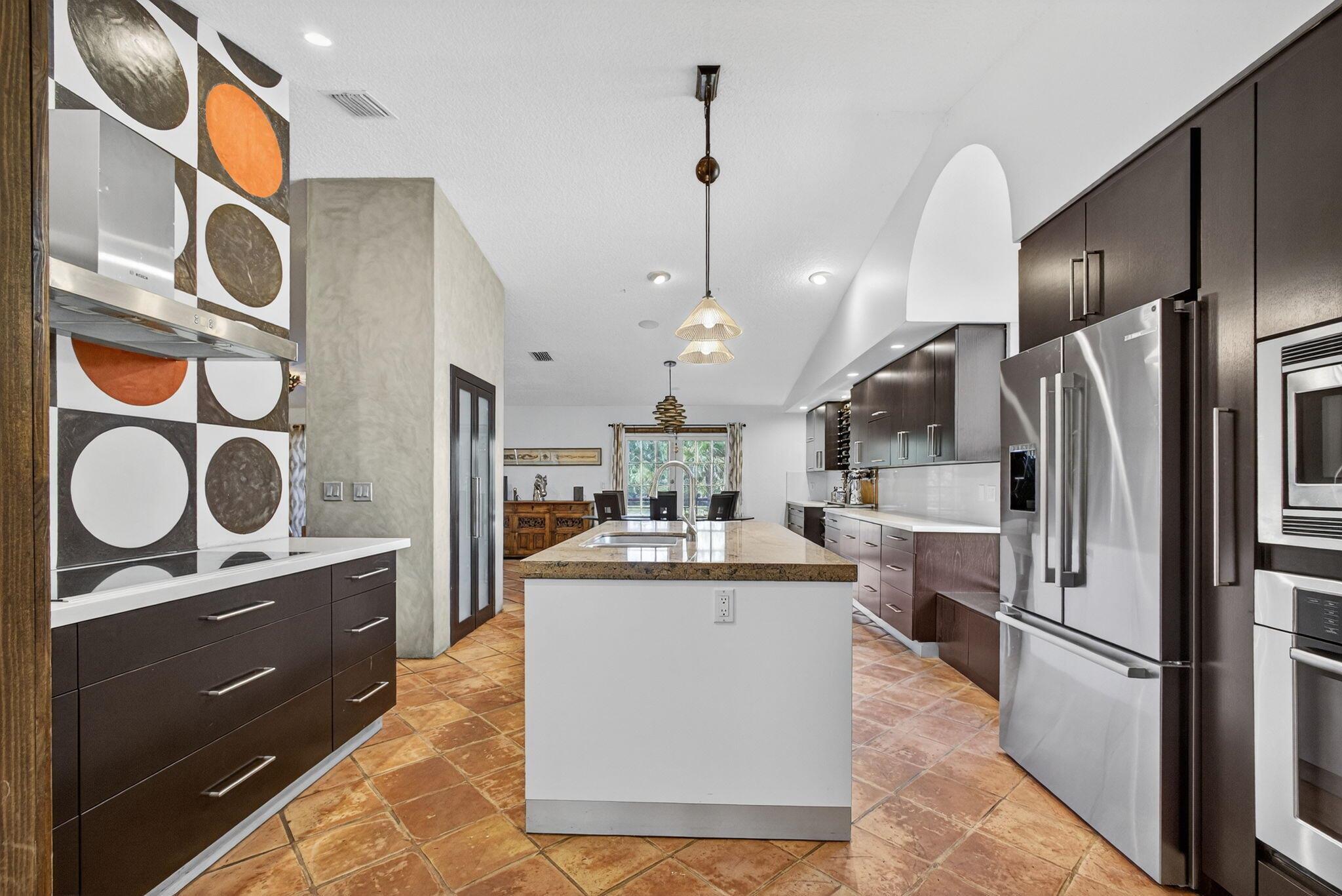 FOX TRAIL - Residential