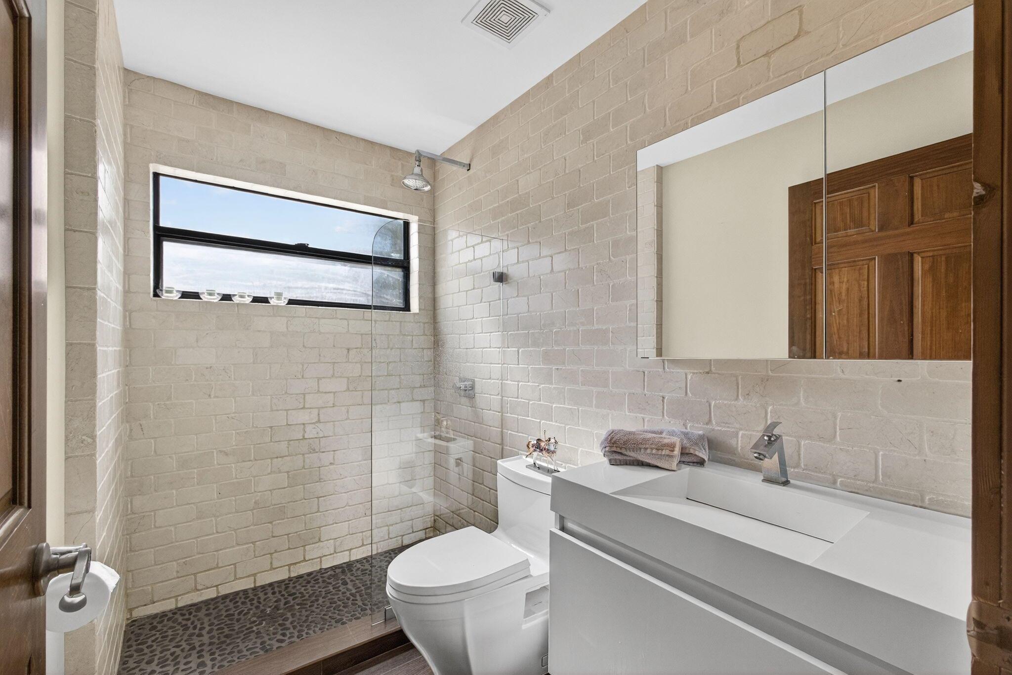 FOX TRAIL - Residential