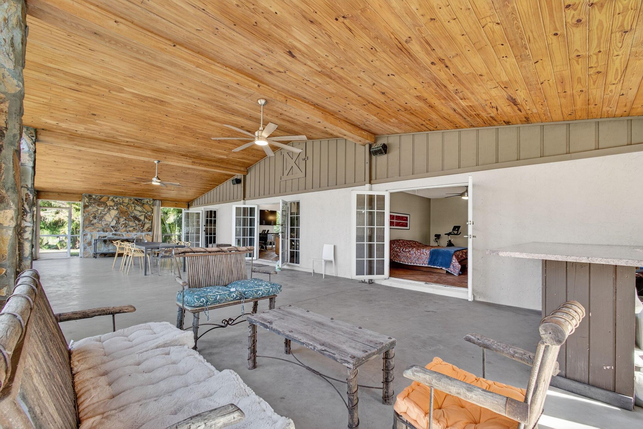 FOX TRAIL - Residential