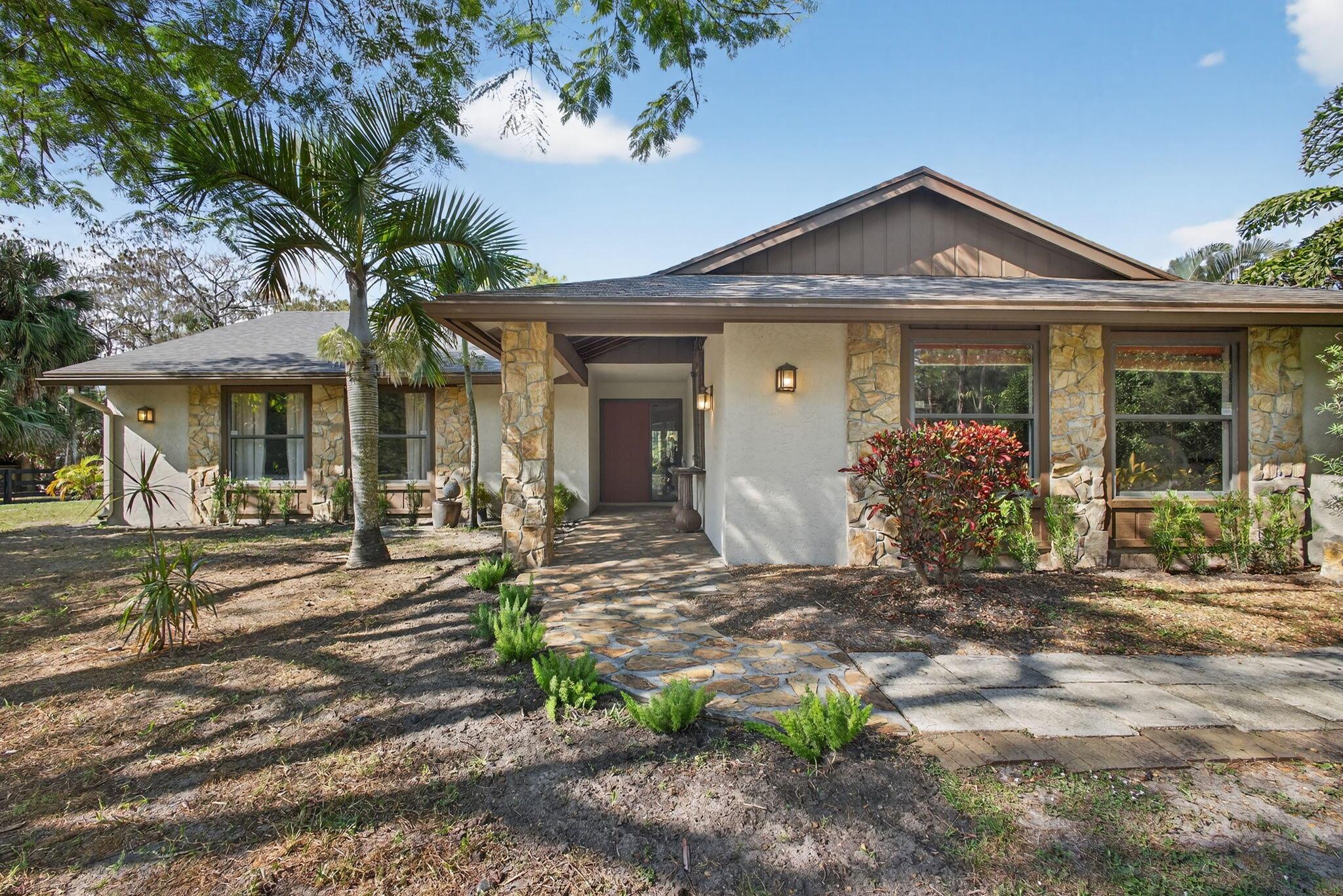 FOX TRAIL - Residential