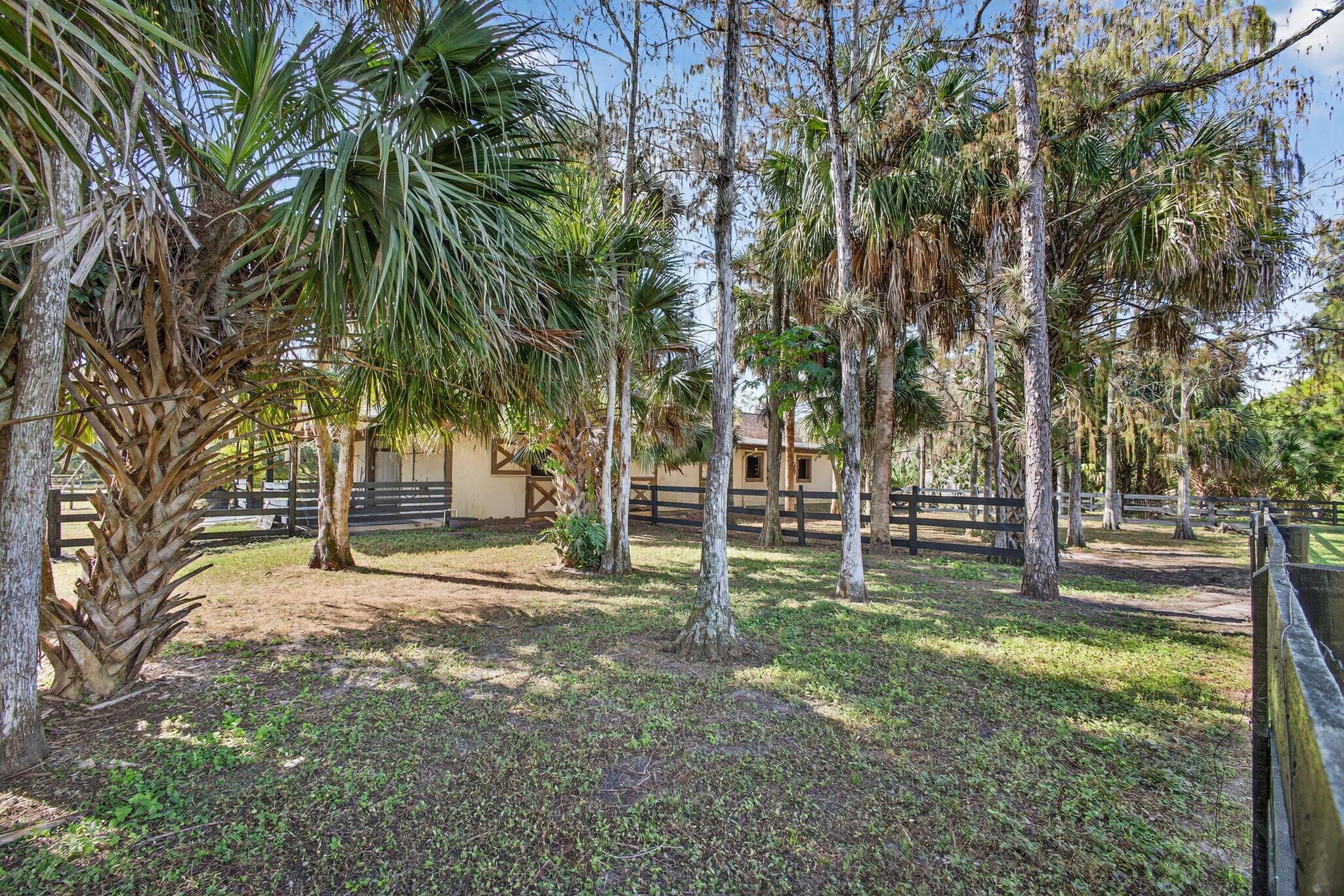 FOX TRAIL - Residential