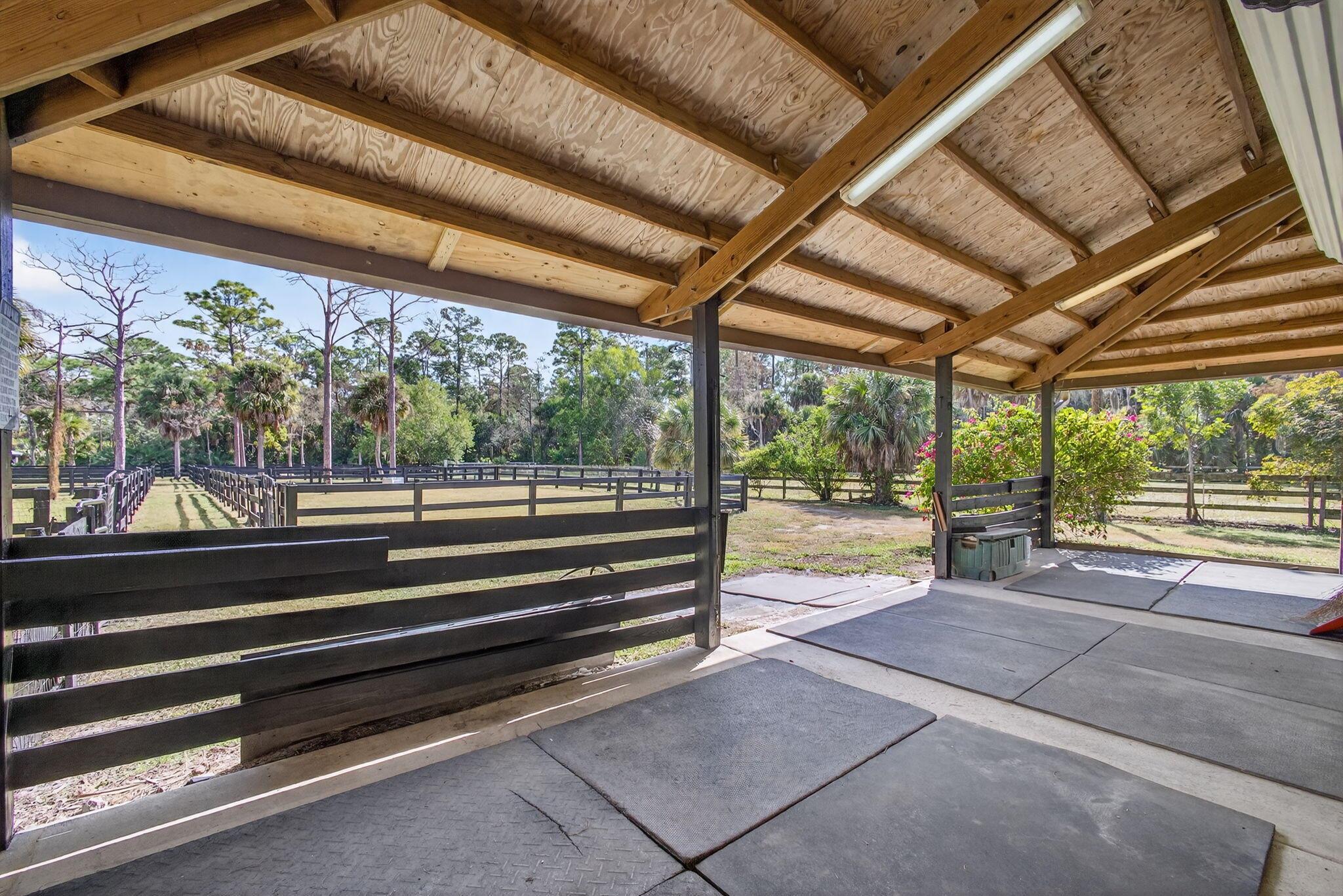 FOX TRAIL - Residential