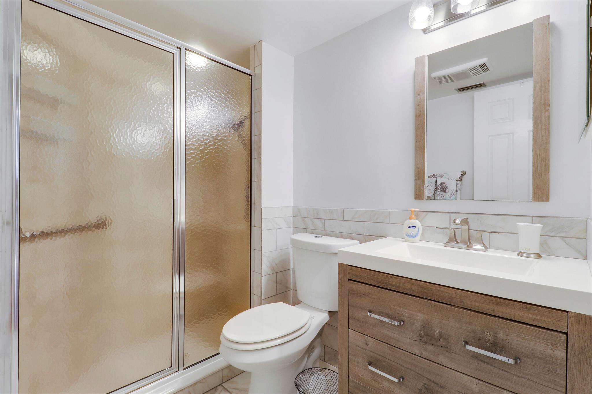 MONTEGO COVE CONDO - Residential
