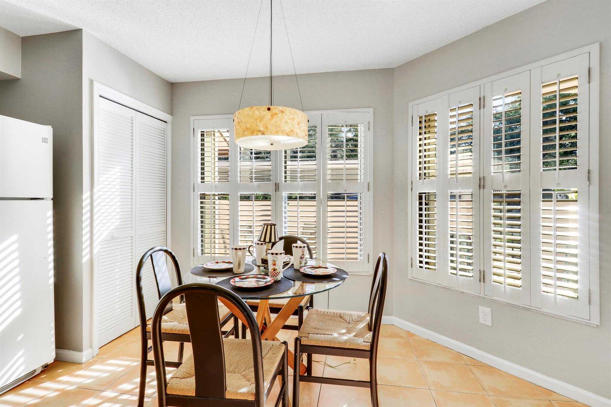 MONTEGO COVE CONDO - Residential