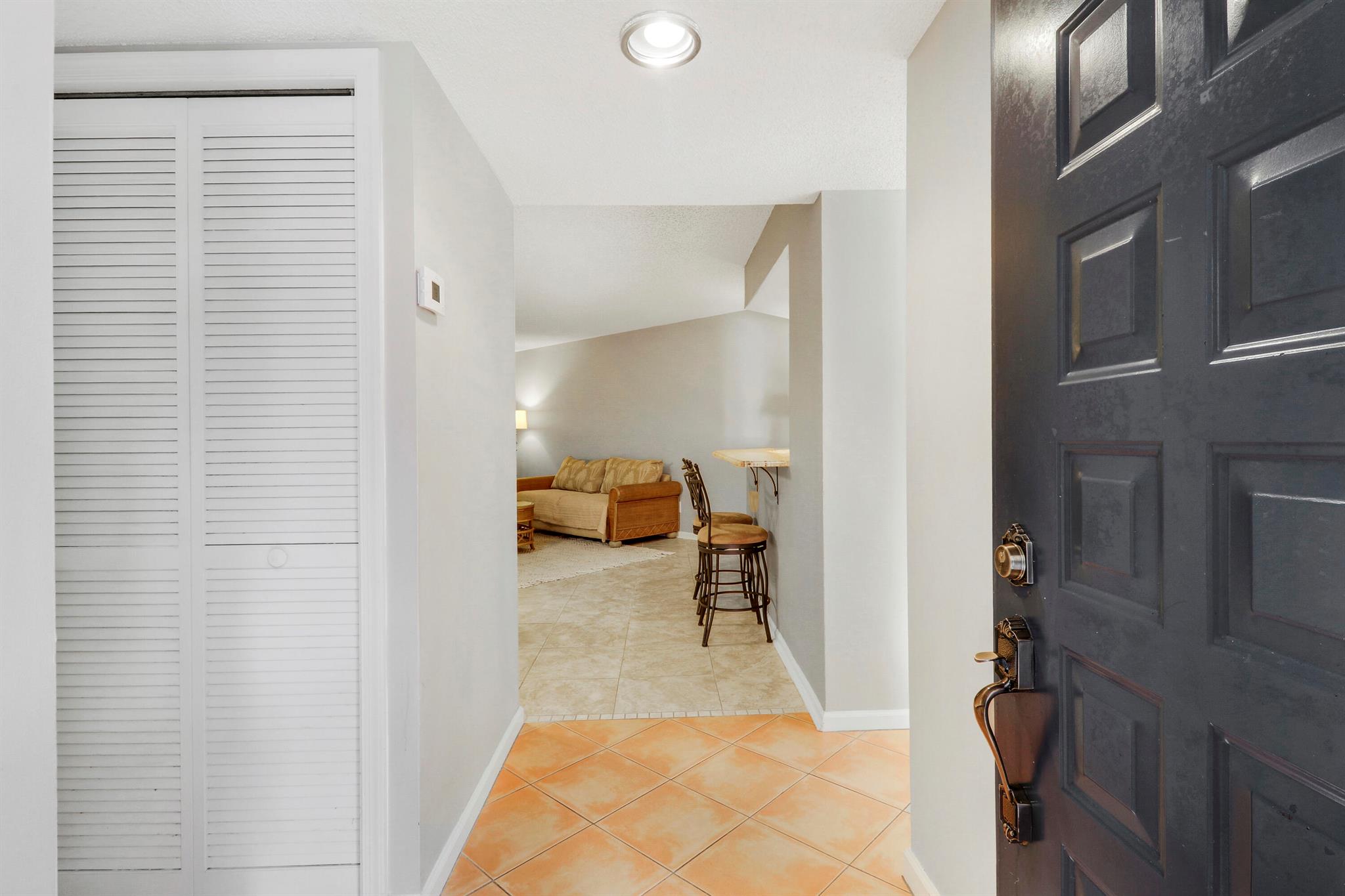 MONTEGO COVE CONDO - Residential