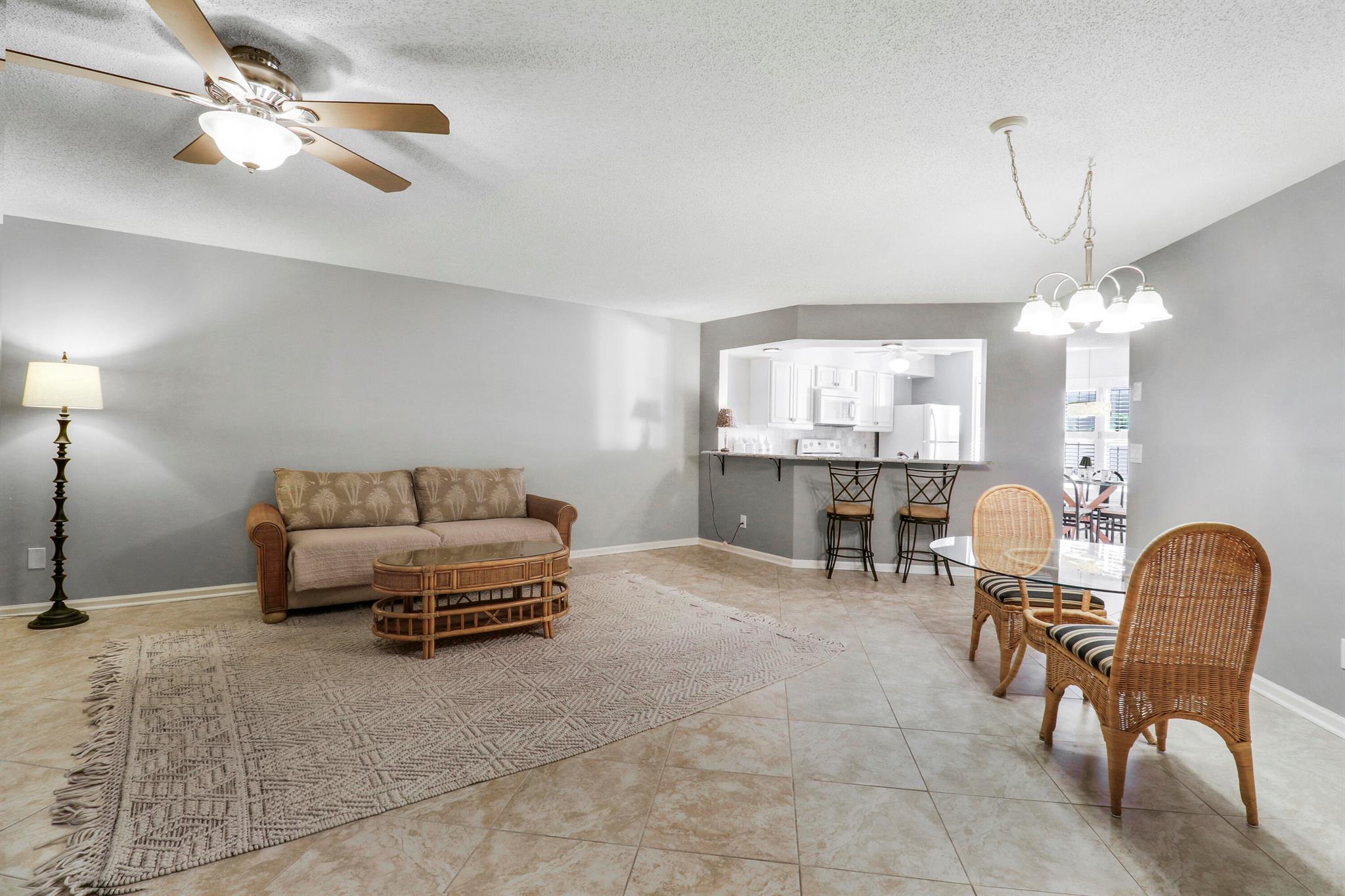 MONTEGO COVE CONDO - Residential