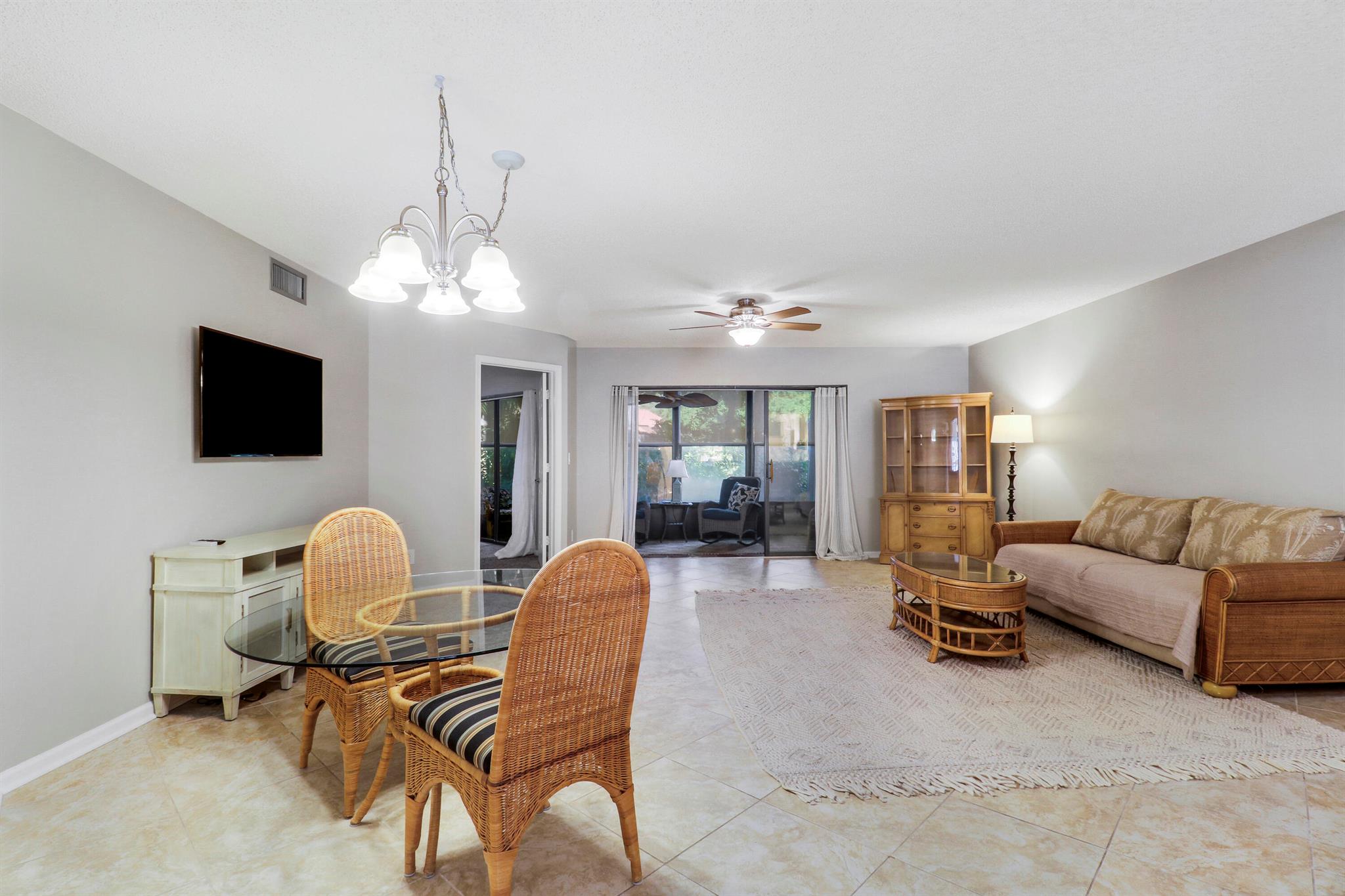 MONTEGO COVE CONDO - Residential