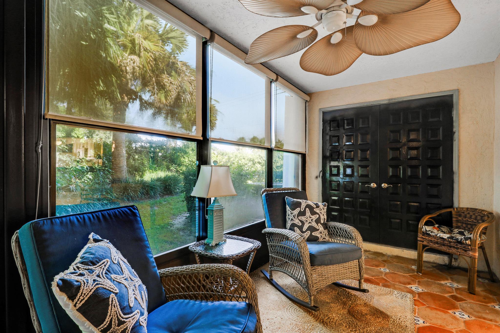 MONTEGO COVE CONDO - Residential