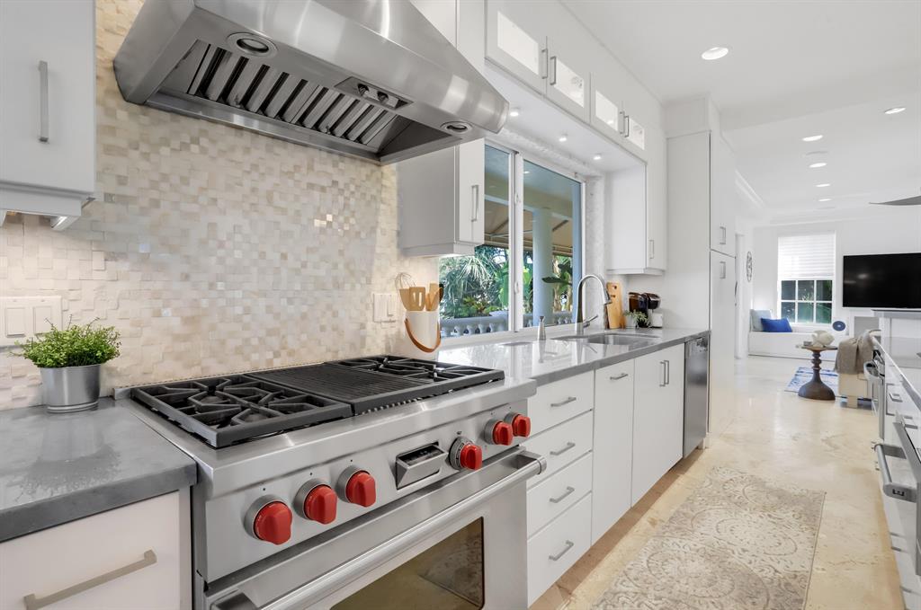 OCEAN RIDGE BEACH - Residential