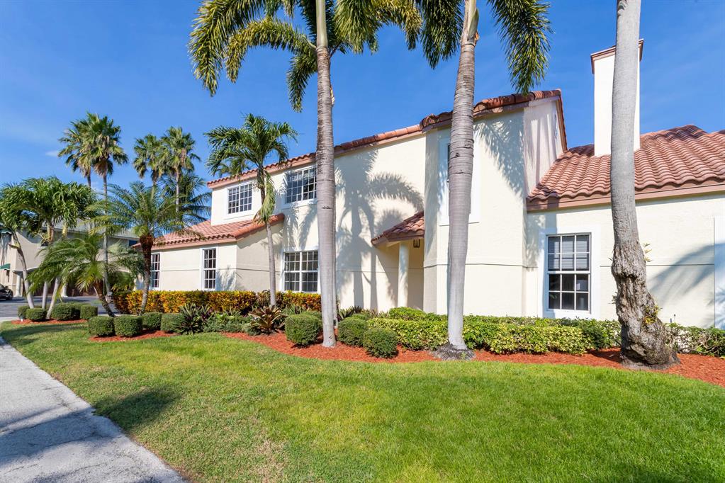 OCEAN RIDGE BEACH - Residential