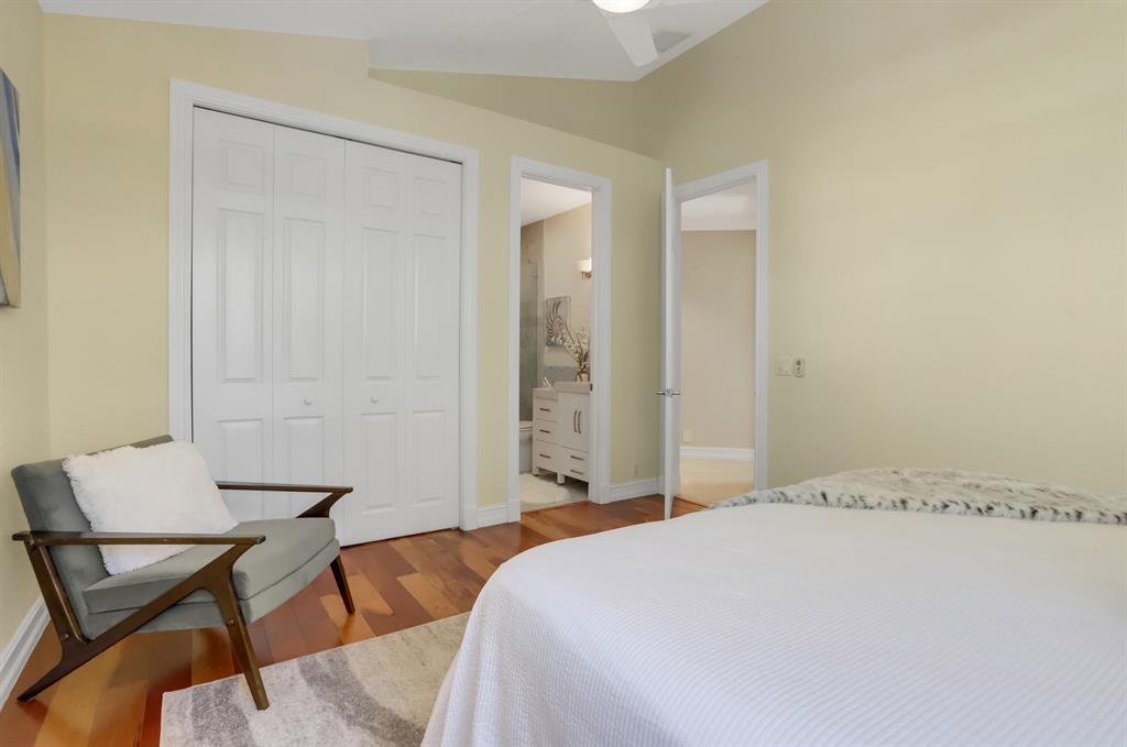 OCEAN RIDGE BEACH - Residential