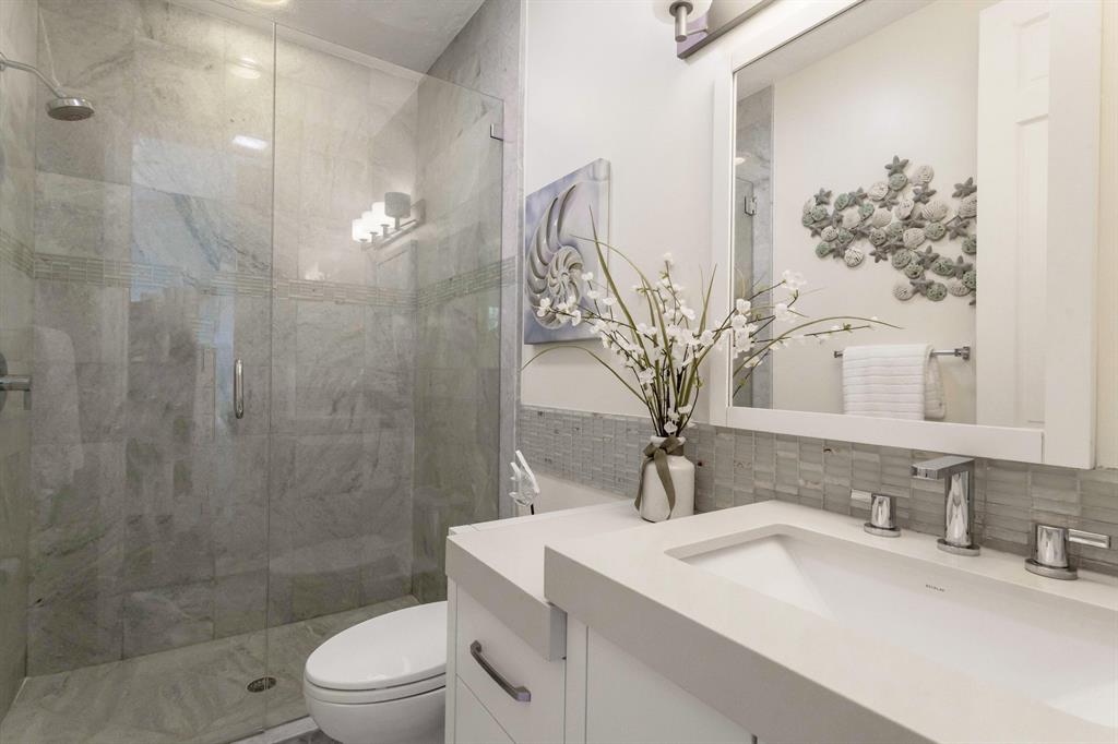 OCEAN RIDGE BEACH - Residential