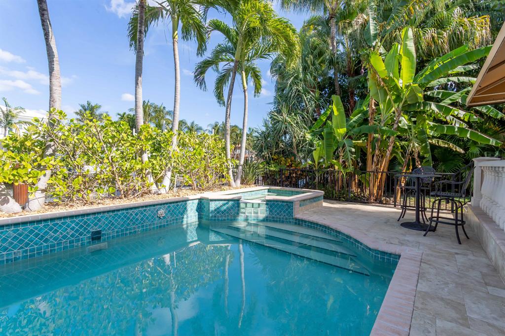 OCEAN RIDGE BEACH - Residential