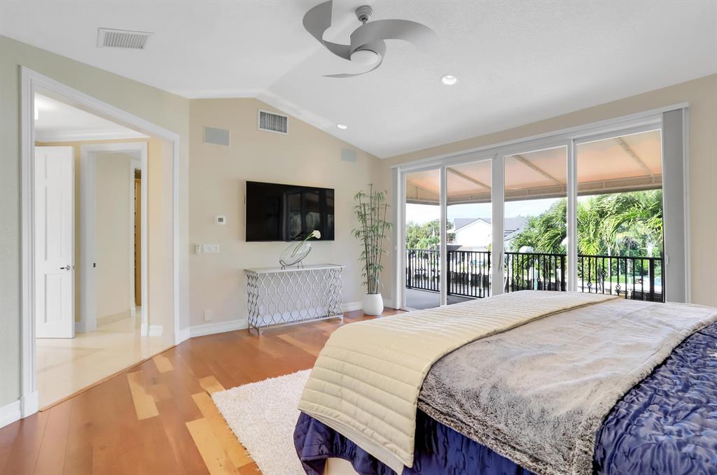 OCEAN RIDGE BEACH - Residential