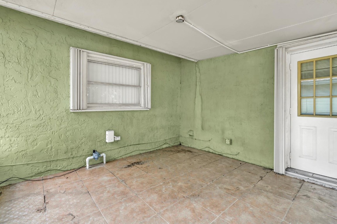 MAINLANDS OF TAMARAC LAKE - Residential