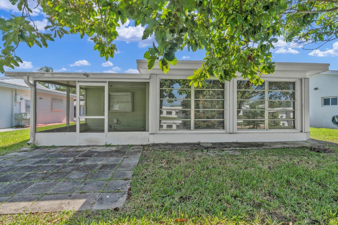 MAINLANDS OF TAMARAC LAKE - Residential