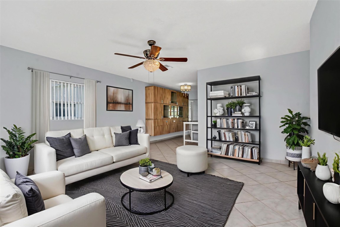 MAINLANDS OF TAMARAC LAKE - Residential