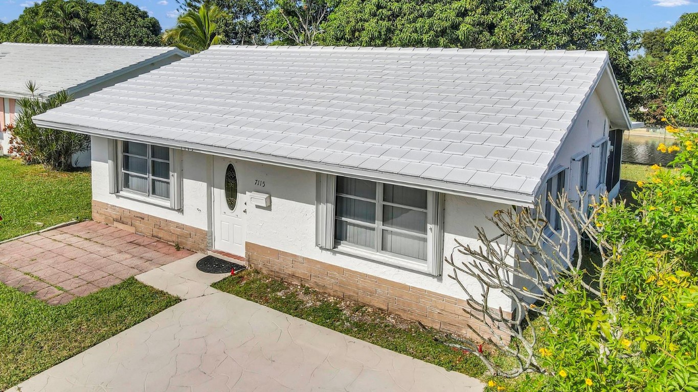 MAINLANDS OF TAMARAC LAKE - Residential