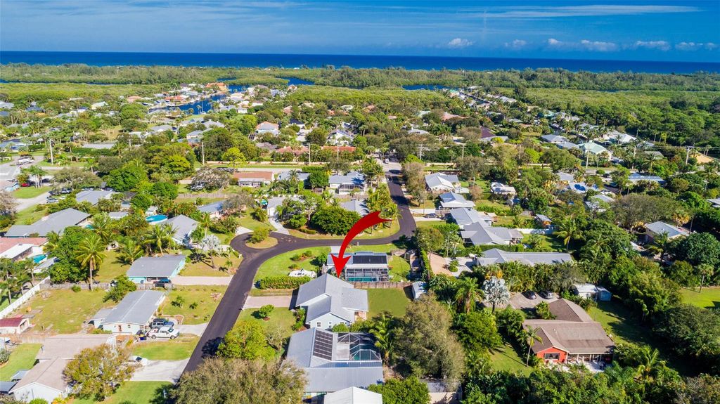 Photo of 8918 SE Colony Street, Hobe Sound, FL 33455 (MLS # F10463668)