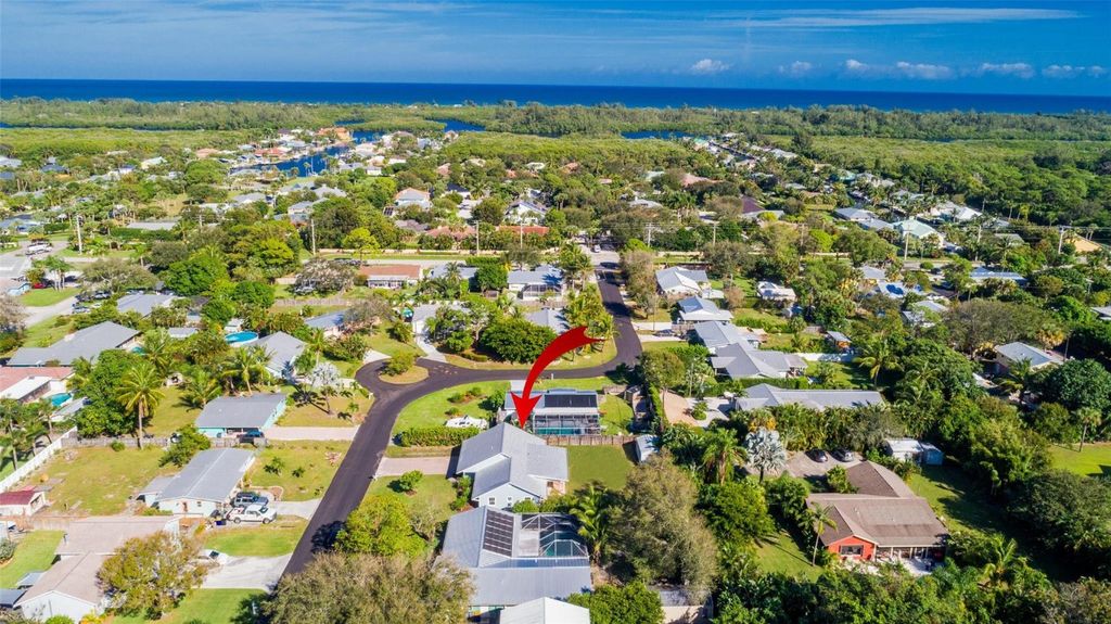 Photo of 8918 SE Colony Street, Hobe Sound, FL 33455 (MLS # F10463668)