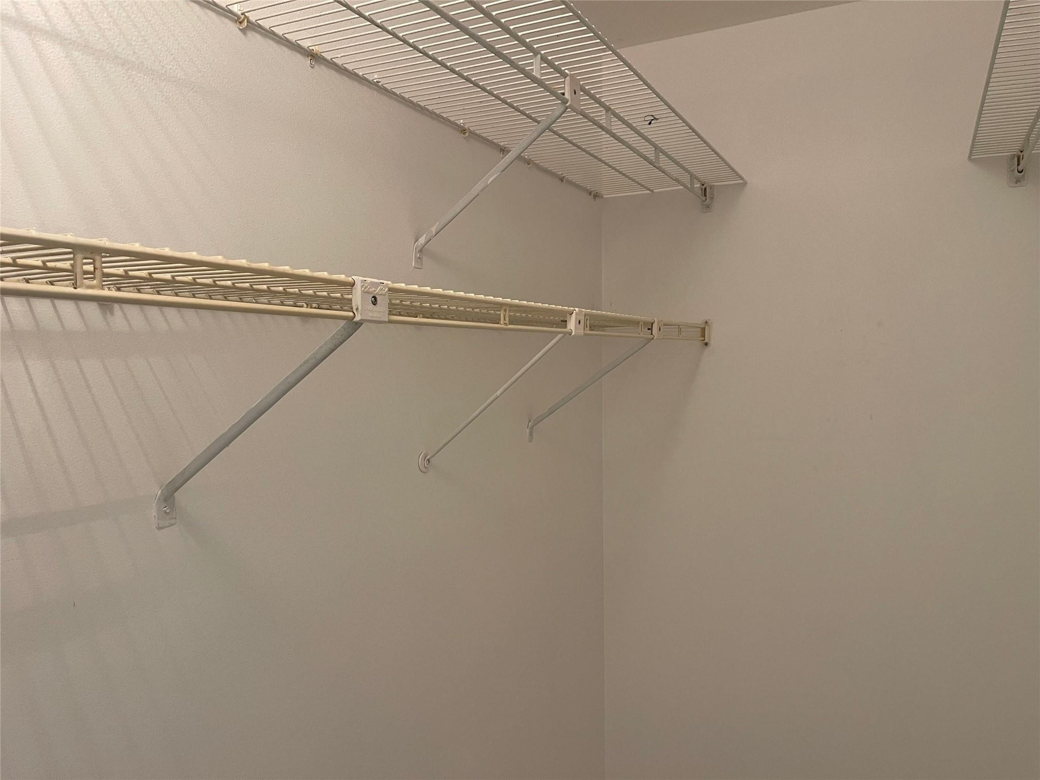 RAMBLEWOOD EAST CONDO - Residential Lease