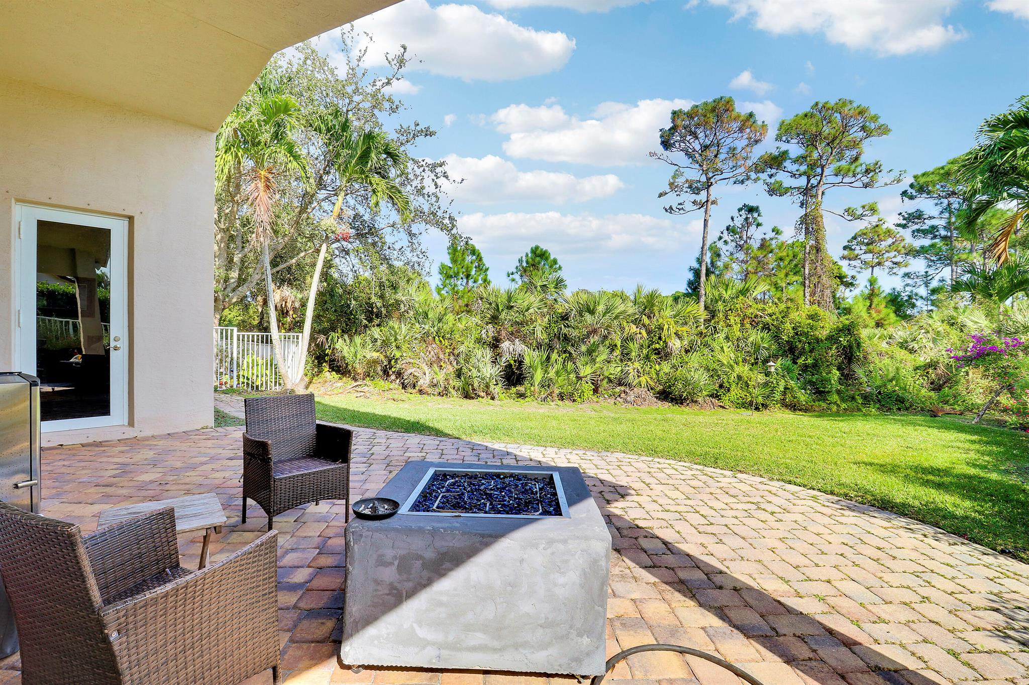 Martins Xing - Residential Lease