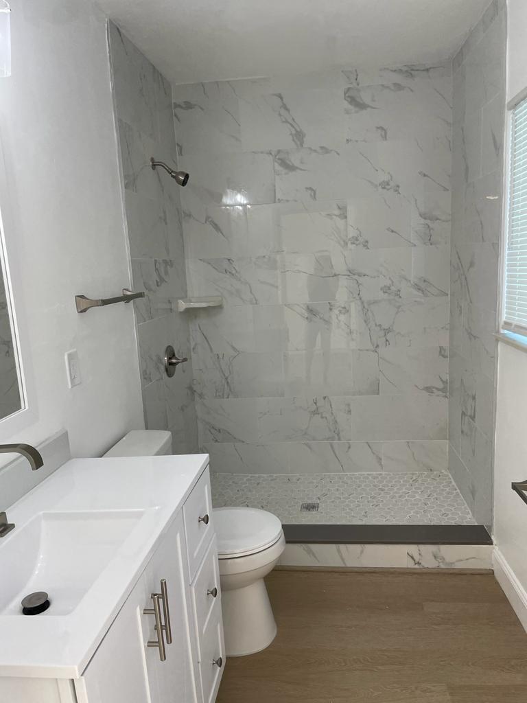 LAKE OSBORNE PARK - Residential