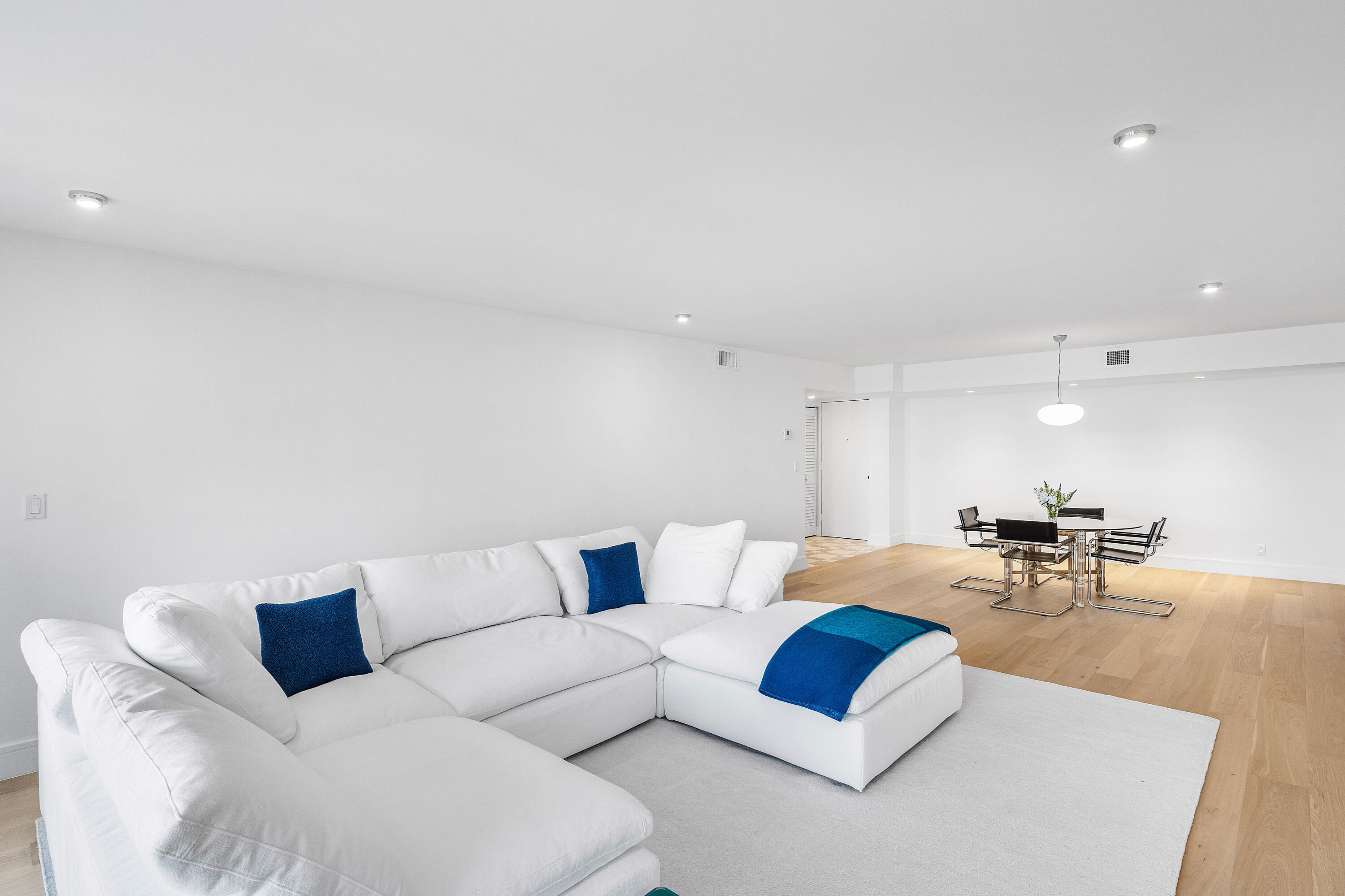 DORCHESTER OF PALM BEACH CONDO - Residential