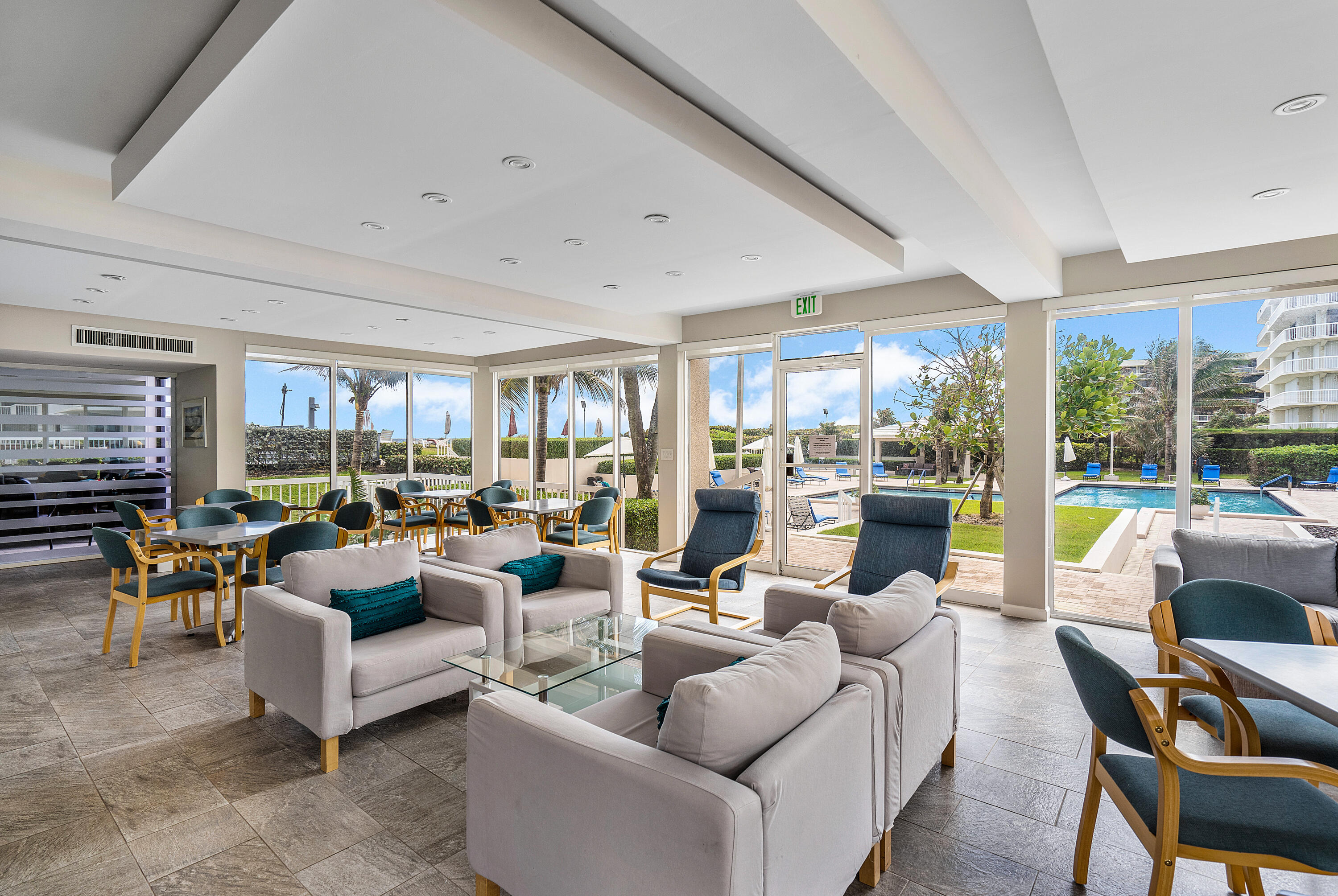 DORCHESTER OF PALM BEACH CONDO - Residential