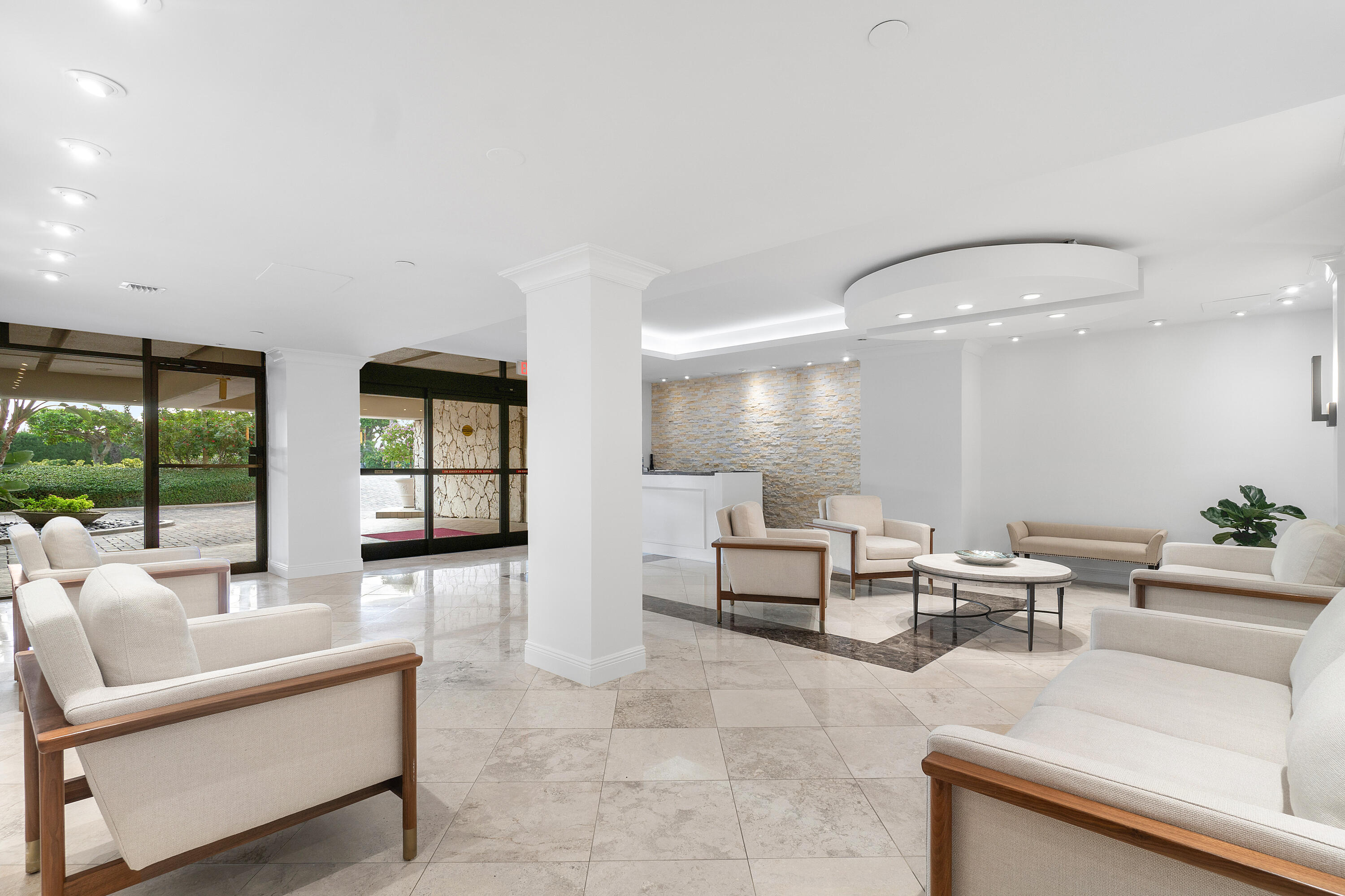 DORCHESTER OF PALM BEACH CONDO - Residential