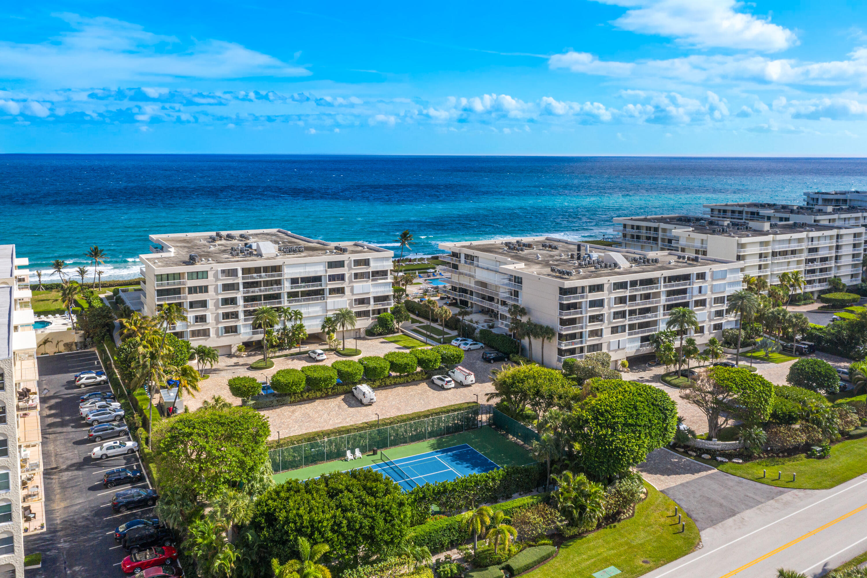 DORCHESTER OF PALM BEACH CONDO - Residential