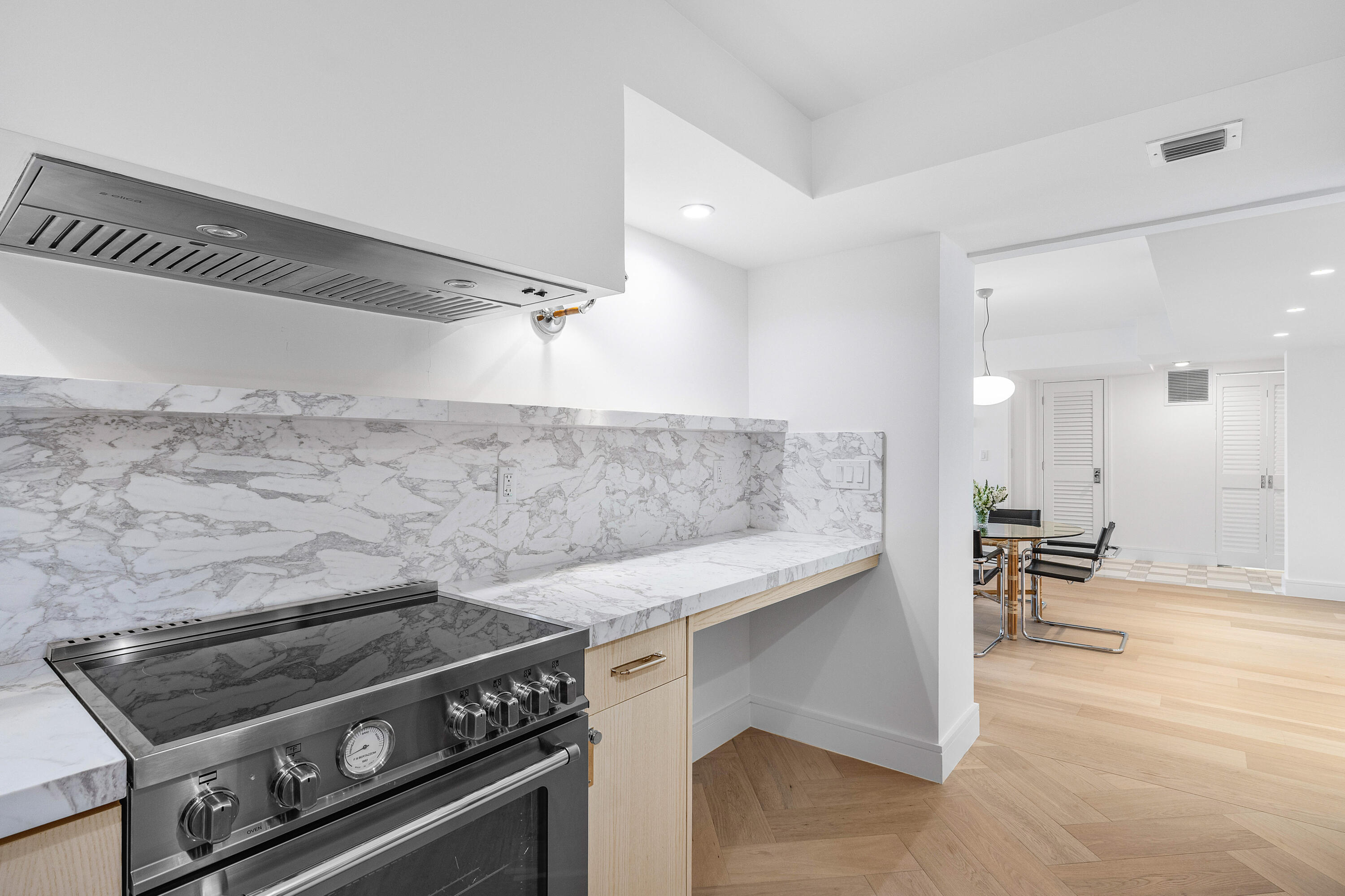 DORCHESTER OF PALM BEACH CONDO - Residential