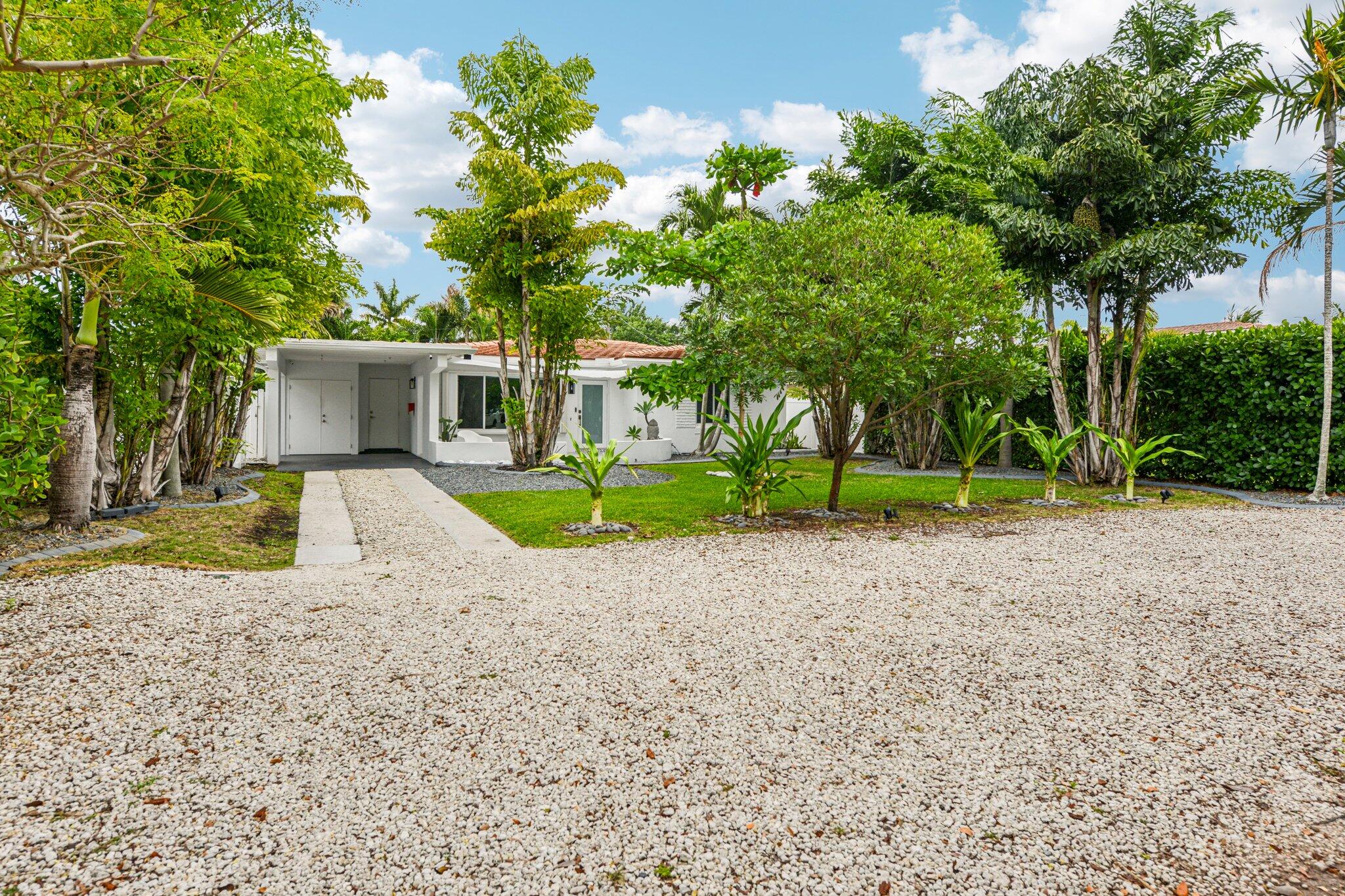 1910 NE 17th Terrace