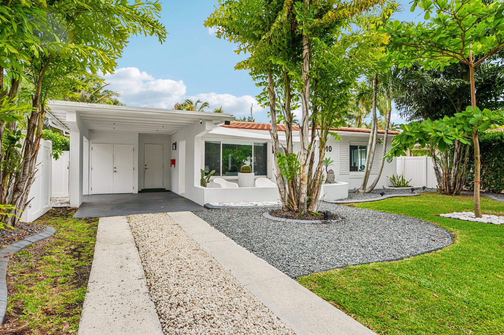 1910 NE 17th Terrace