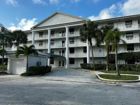 3636 Whitehall Drive Unit 101, West Palm Beach, FL 33401 - MLS#: R11059531