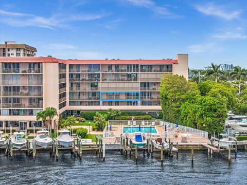 Tiny photo for 740 S Federal Highway #316, Pompano Beach, FL 33062 (MLS # B26035692)