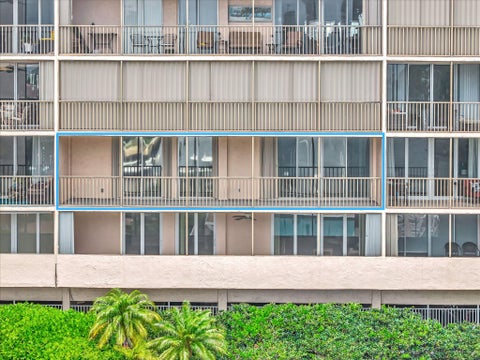 Tiny photo for 740 S Federal Highway #316, Pompano Beach, FL 33062 (MLS # B26035692)