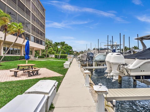 Tiny photo for 740 S Federal Highway #316, Pompano Beach, FL 33062 (MLS # B26035692)