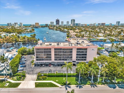 Photo of 740 S Federal Highway #316, Pompano Beach, FL 33062 (MLS # B26035692)