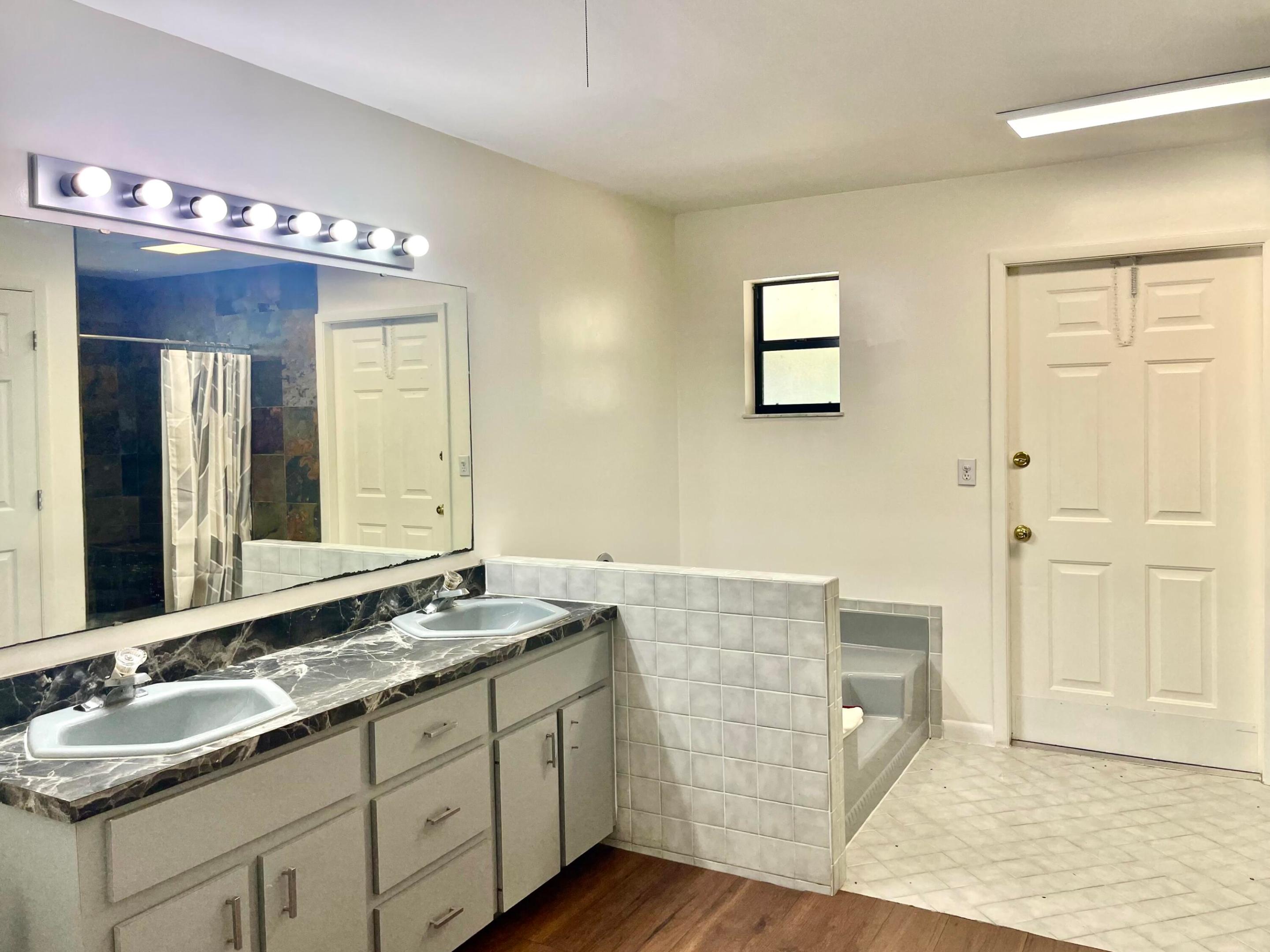 OUSLEY ESTATES - Residential