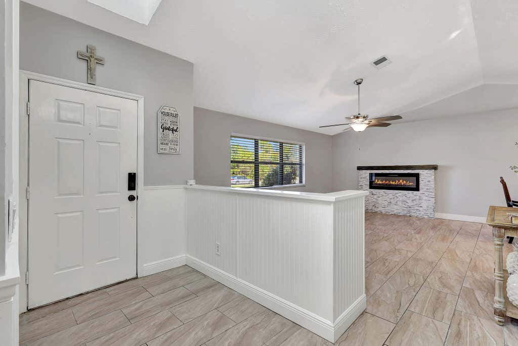 Photo of 138 SW Oakridge Drive, Port Saint Lucie, FL 34984 (MLS # R11046813)