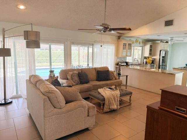 CYPRESS GLEN - Residential