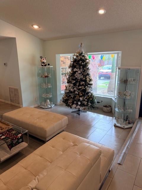 CYPRESS GLEN - Residential