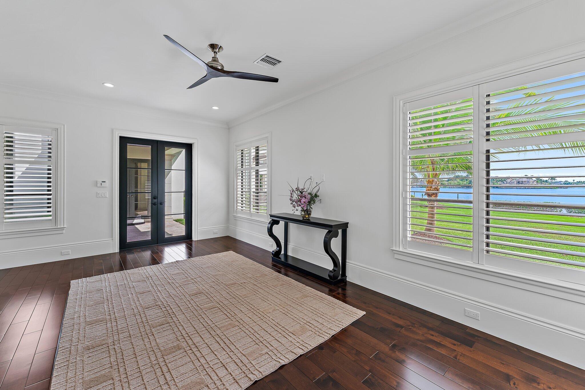 BAMBOO POINT - Residential