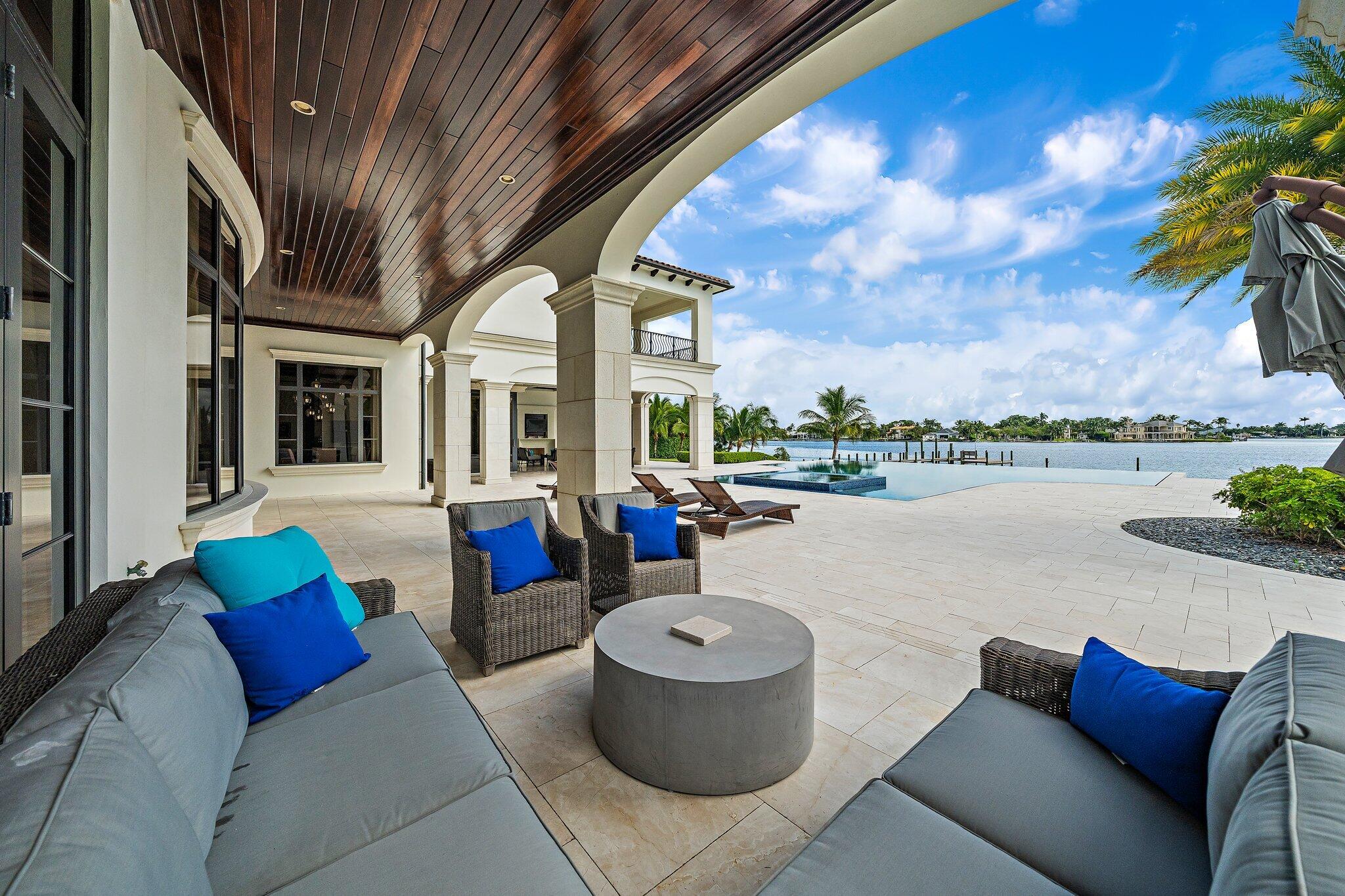 BAMBOO POINT - Residential