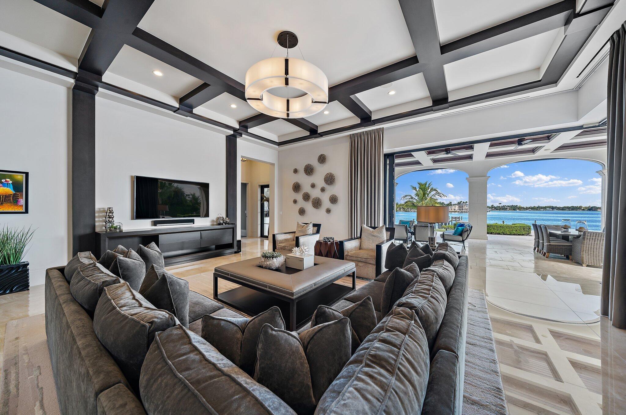 BAMBOO POINT - Residential