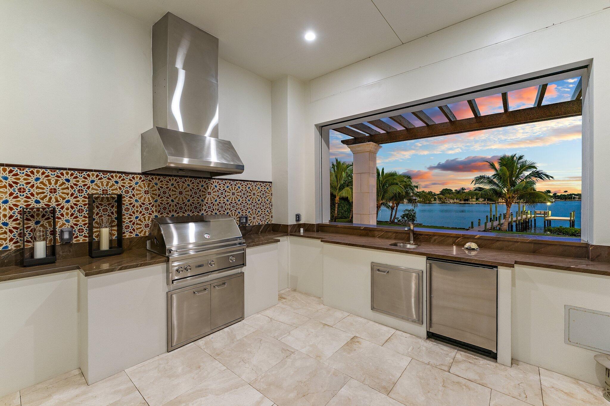 BAMBOO POINT - Residential